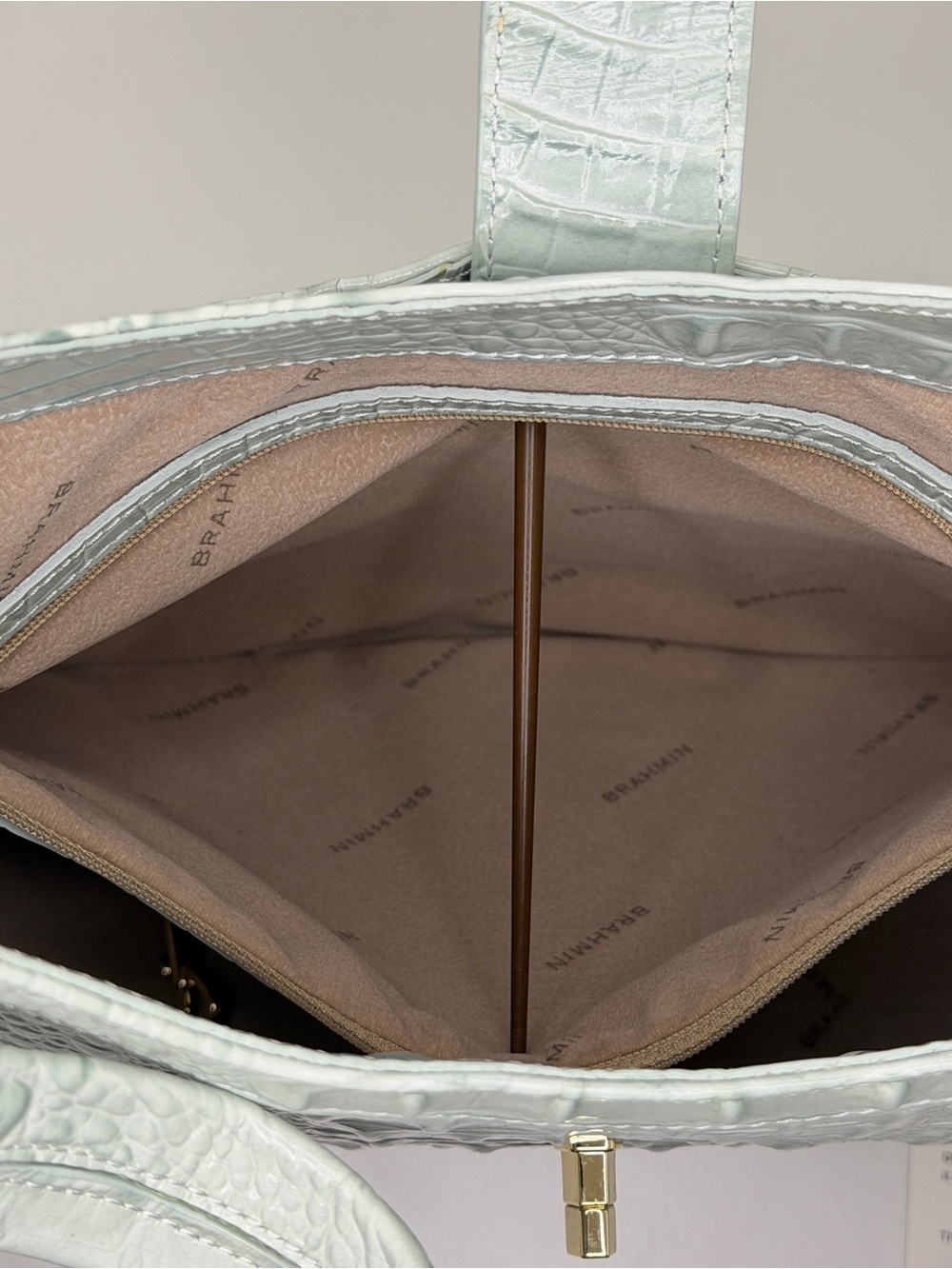 Brahmin NWT Bethany Shoulder Bag - Seaglass Melbourne - Picture 6 of 6